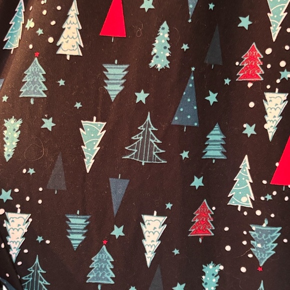 Festive Christmas Tree Patterned Women’s Leggings - Picture 7 of 8